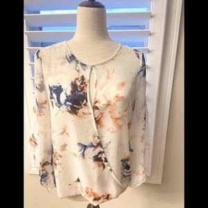 Vince Camuto Top NWOT